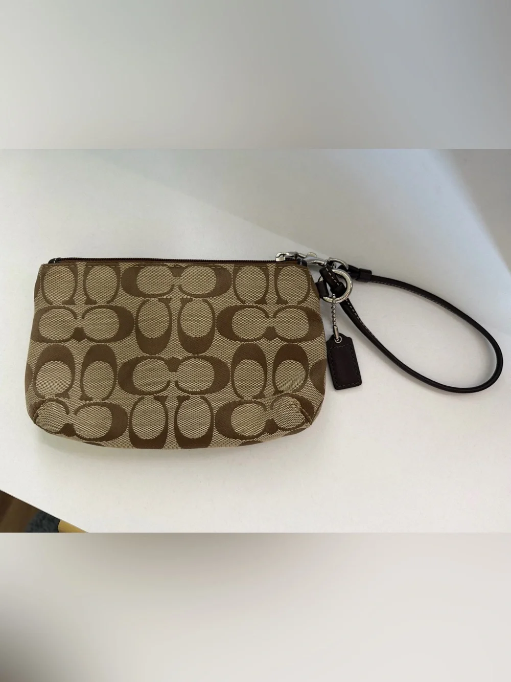 Vintage Coach Legacy Signature Turnlock Wristlet Y2K Khaki Brown